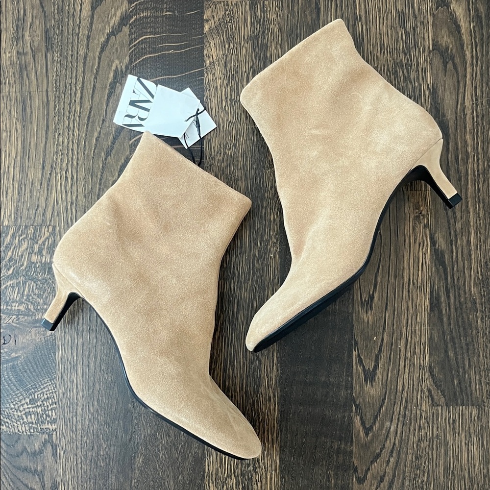 ZARA camel suede boots NWT